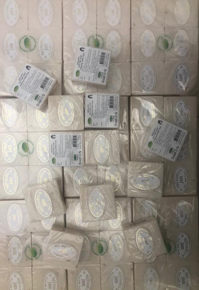1 lốc 12 cục Xà bông Cám Gạo Thái Lan