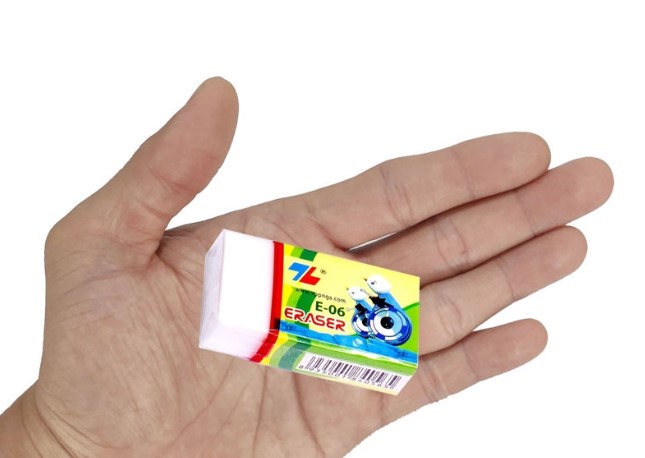 Gôm Thiên Long E-06