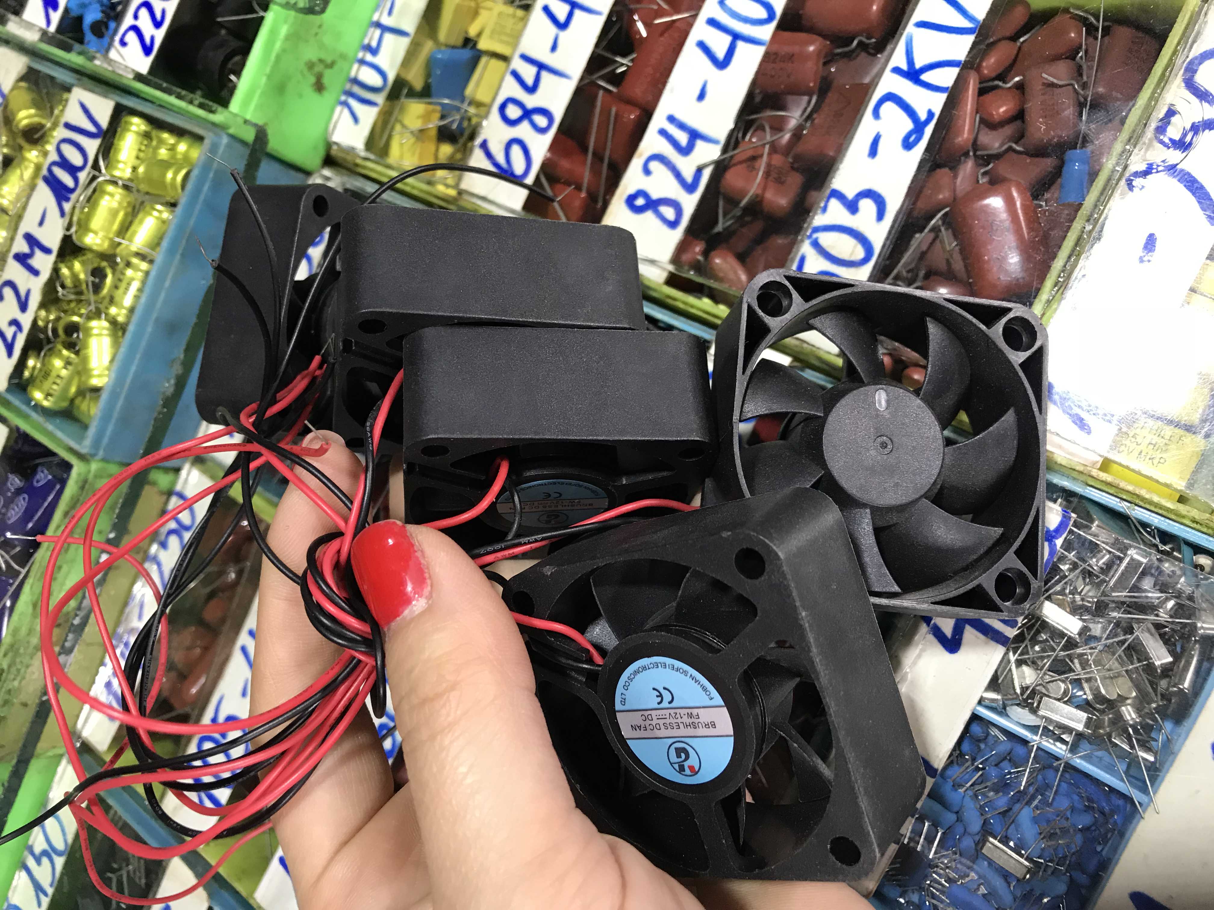 Quạt 12v 5cm - quat12v5cm