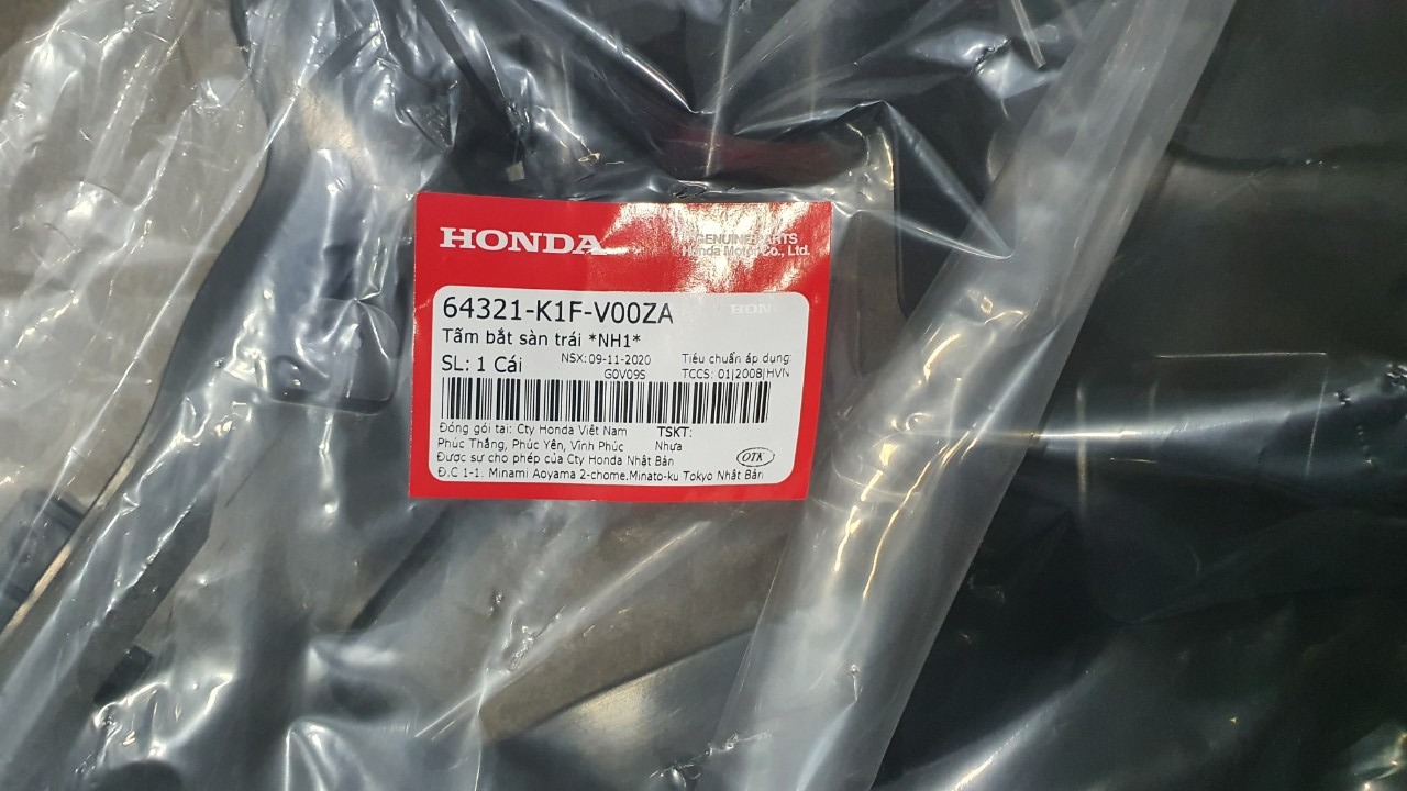 [HCM]YẾM GÁC CHÂN ĐEN HONDA AIR BLADE 2020