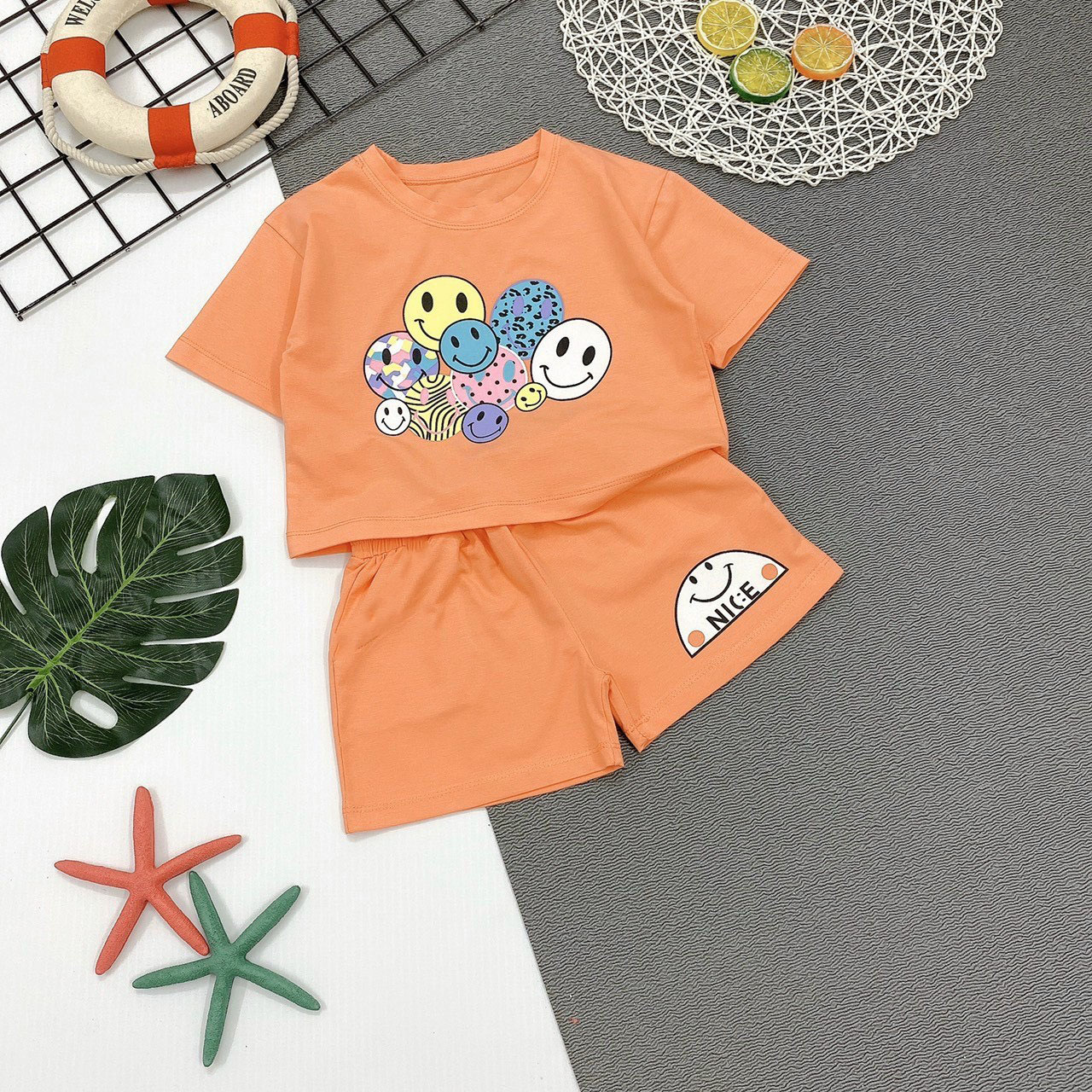 Chuỗi cửa hàng Mẹ & Bé 31 Bộ Đồ bé gái hình nhiều mặt cười dễ thương cho bé từ 6kg-29kg.BDBG44.