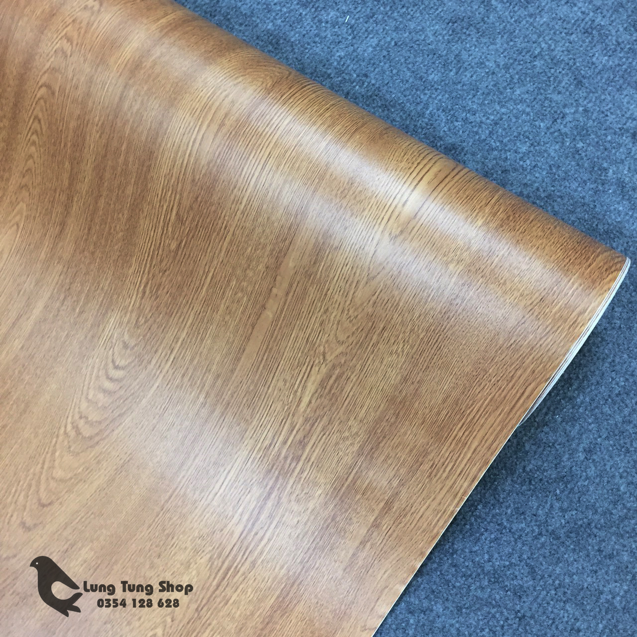 [HCM]Decal gỗ nâu vân nhỏ - giấy dán tường dán bàn tủ có sẵn keo ( khổ 1,2m )