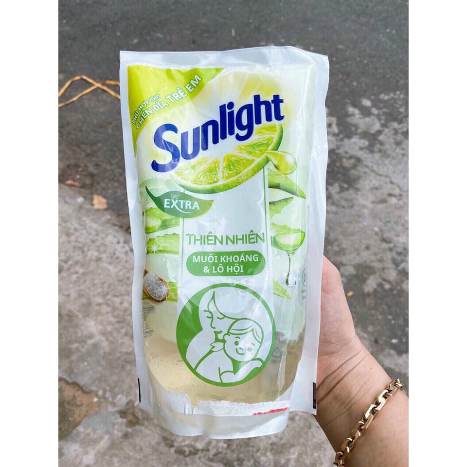 Nước rửa chén Sunlight 550g