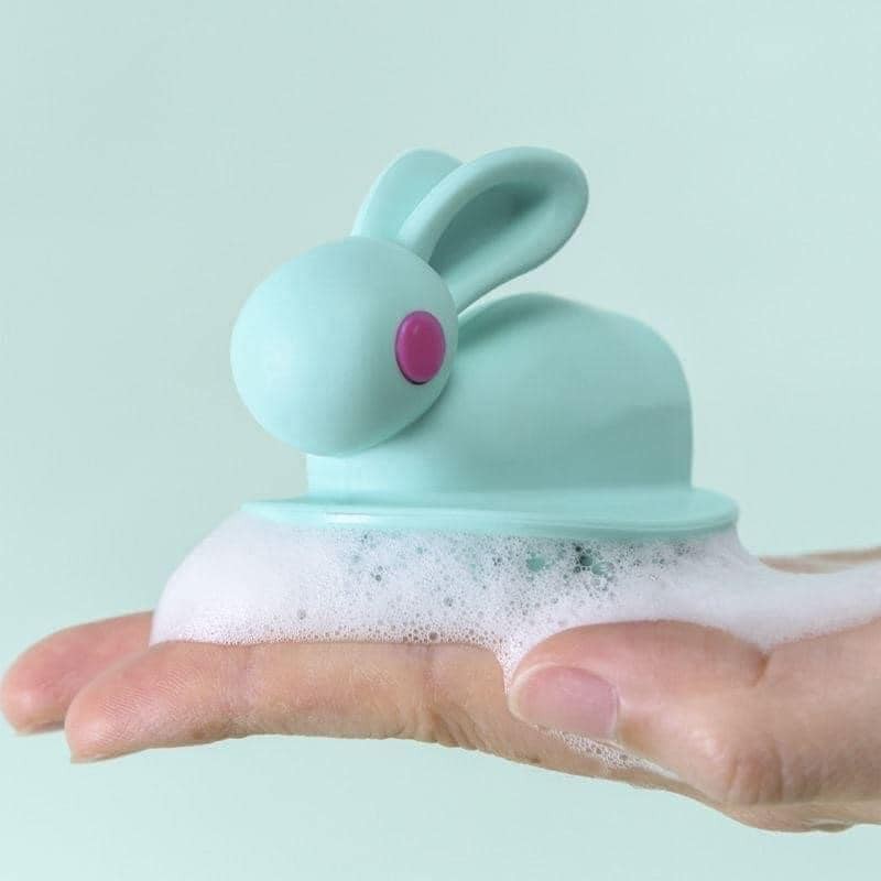Dụng cụ gội đầu - massage hình con thỏ