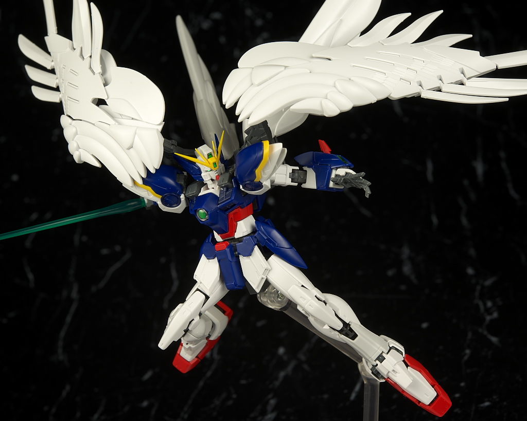 [7-11/12 VOUCHER 8%]Mô hình Gundam Bandai RG 17 Wing Gundam Zero Custom EW 1/144 Gundam W EW [GDB] [BRG]