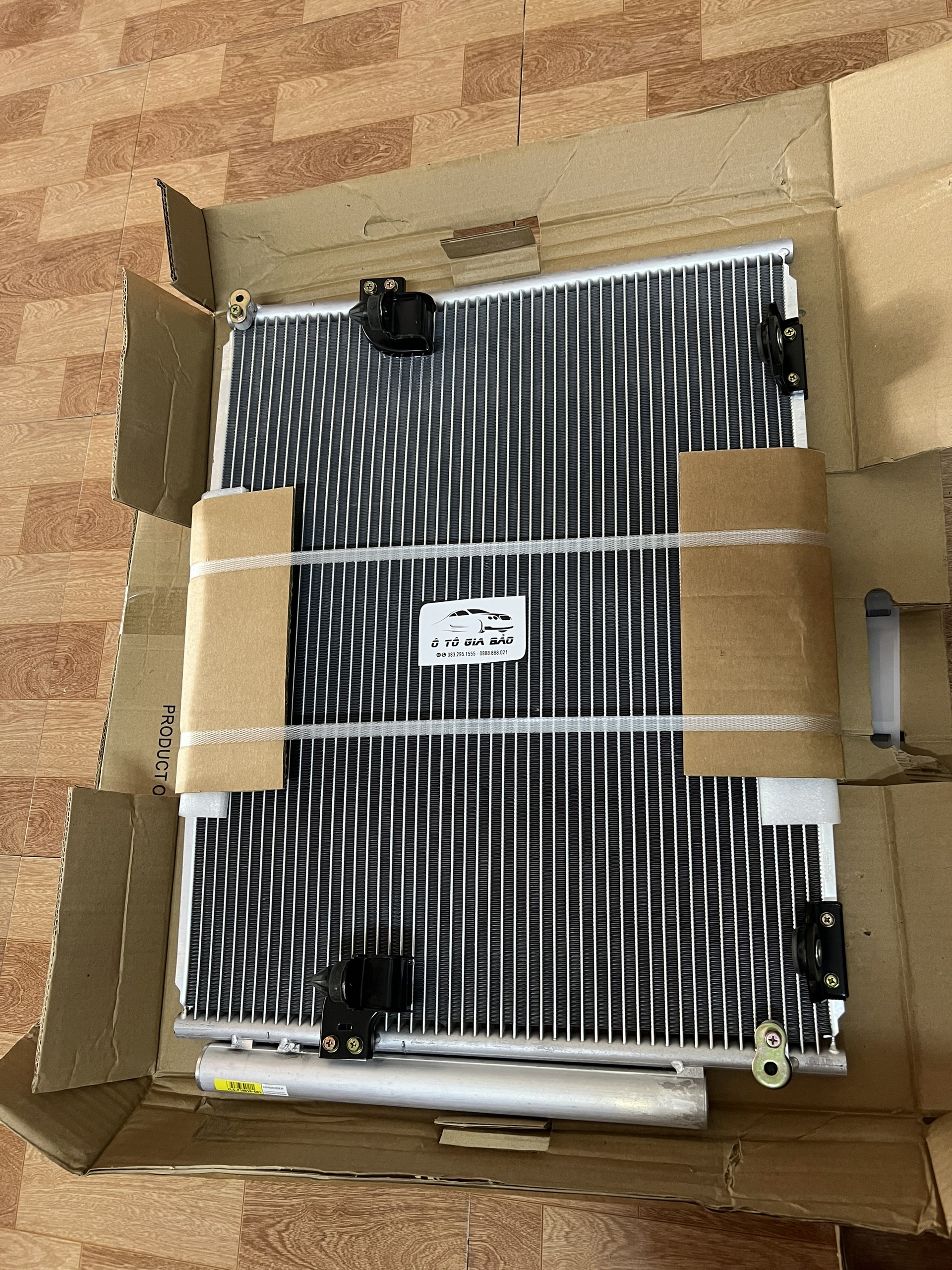 dàn nóng Innova đời 05 - 15 , Oem
