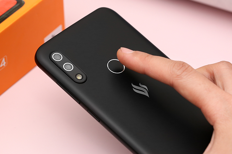 Điện thoại Vsmart Star 4 (3GB/32GB) - Bảo hành 18 tháng