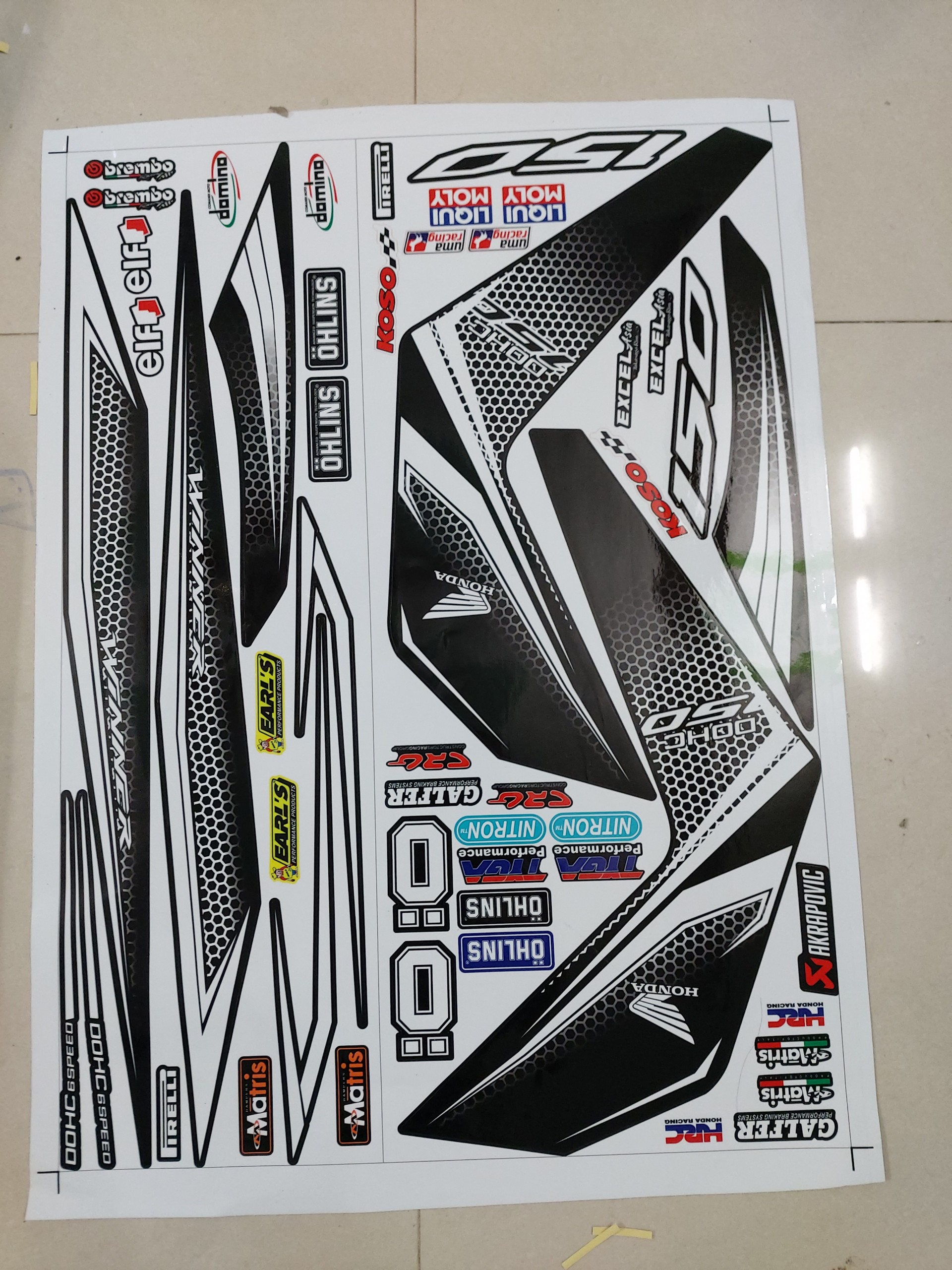 Tem xe winner tổ ong