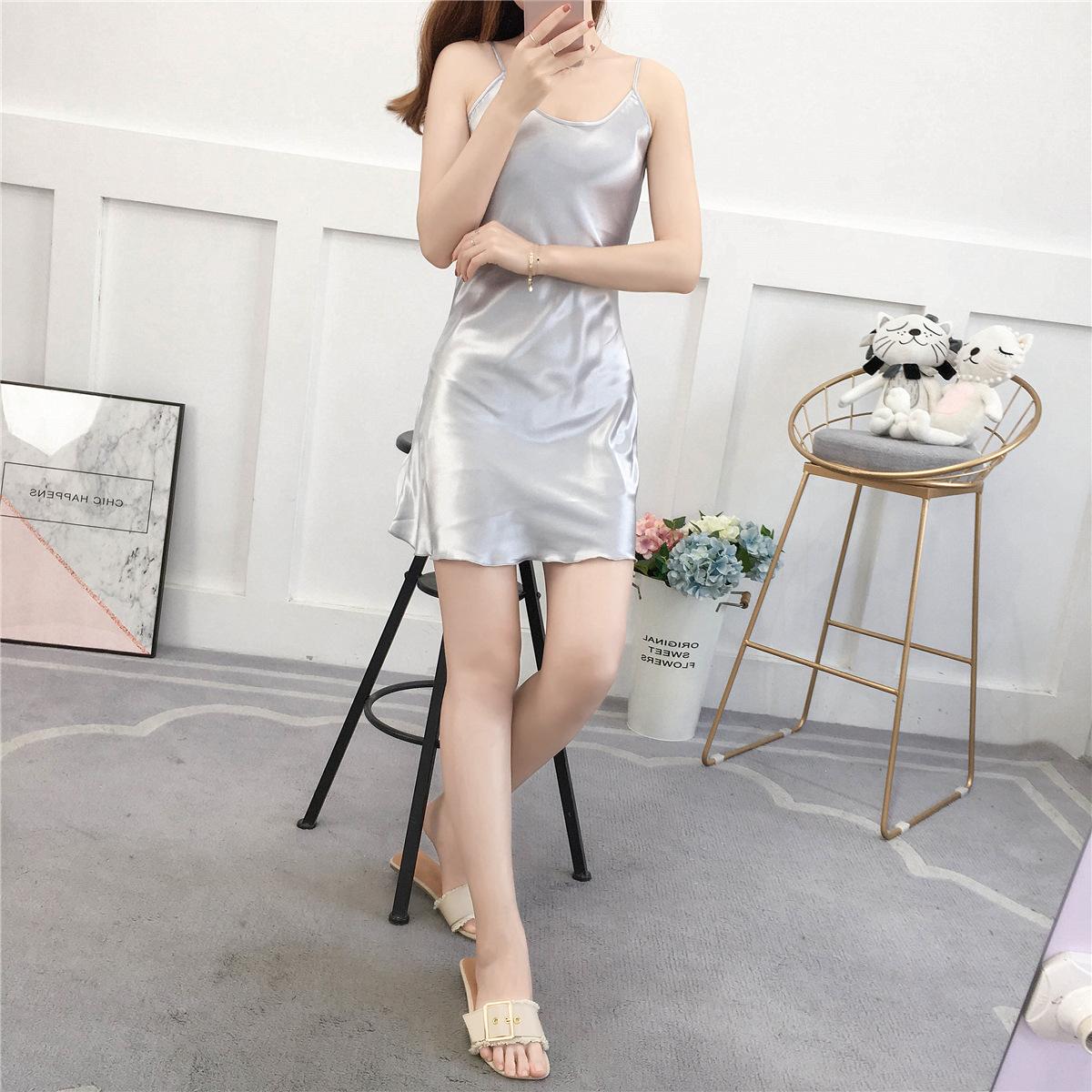 Váy Ngủ Lụa Cao Cấp Gấu Lượn Sóng