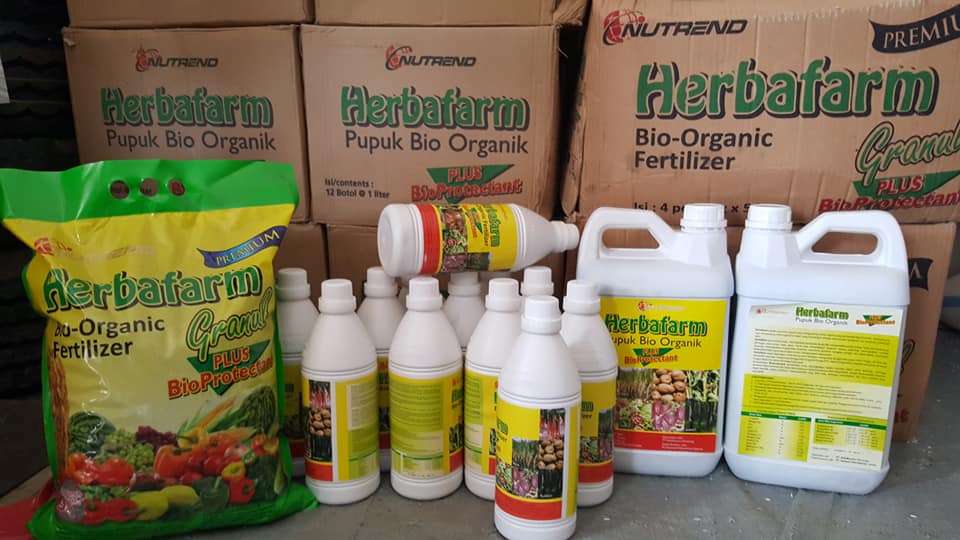 Phân bón hữu cơ Sinh học Herbafarm 5L (CAN 5 LÍT)