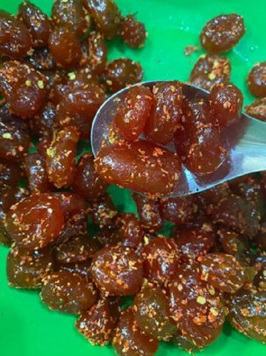 Mứt Cà Chua Bi Lắc Muối Ớt - Cực Ngon  100G