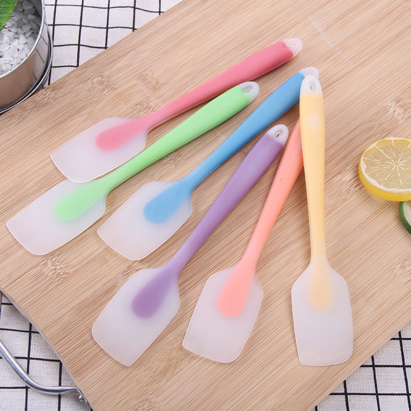 [HCM]LỚN-Phới Trộn Bột Làm Bánh Silicon 28cm