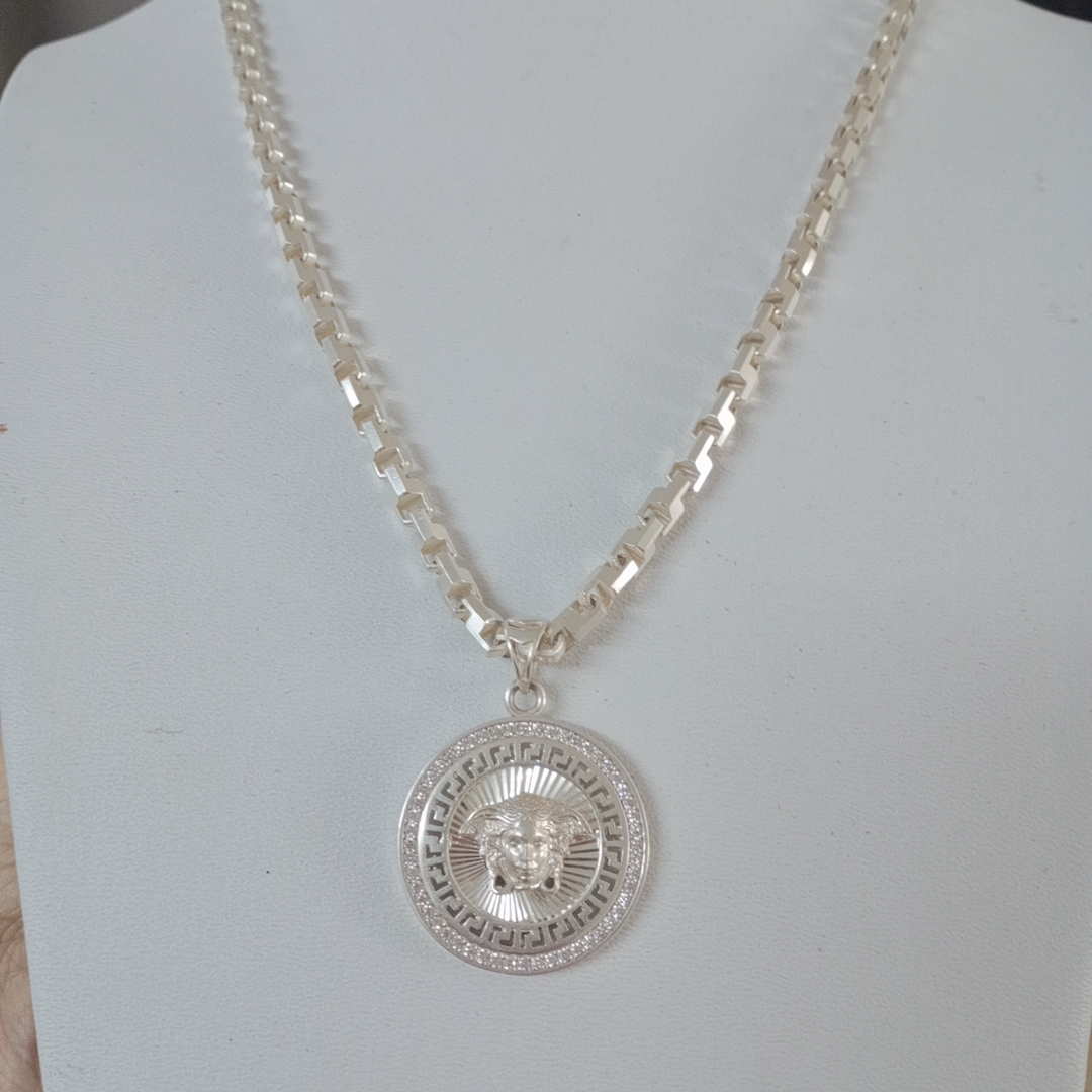Dây chuyền bạc nam mặt VERSACE