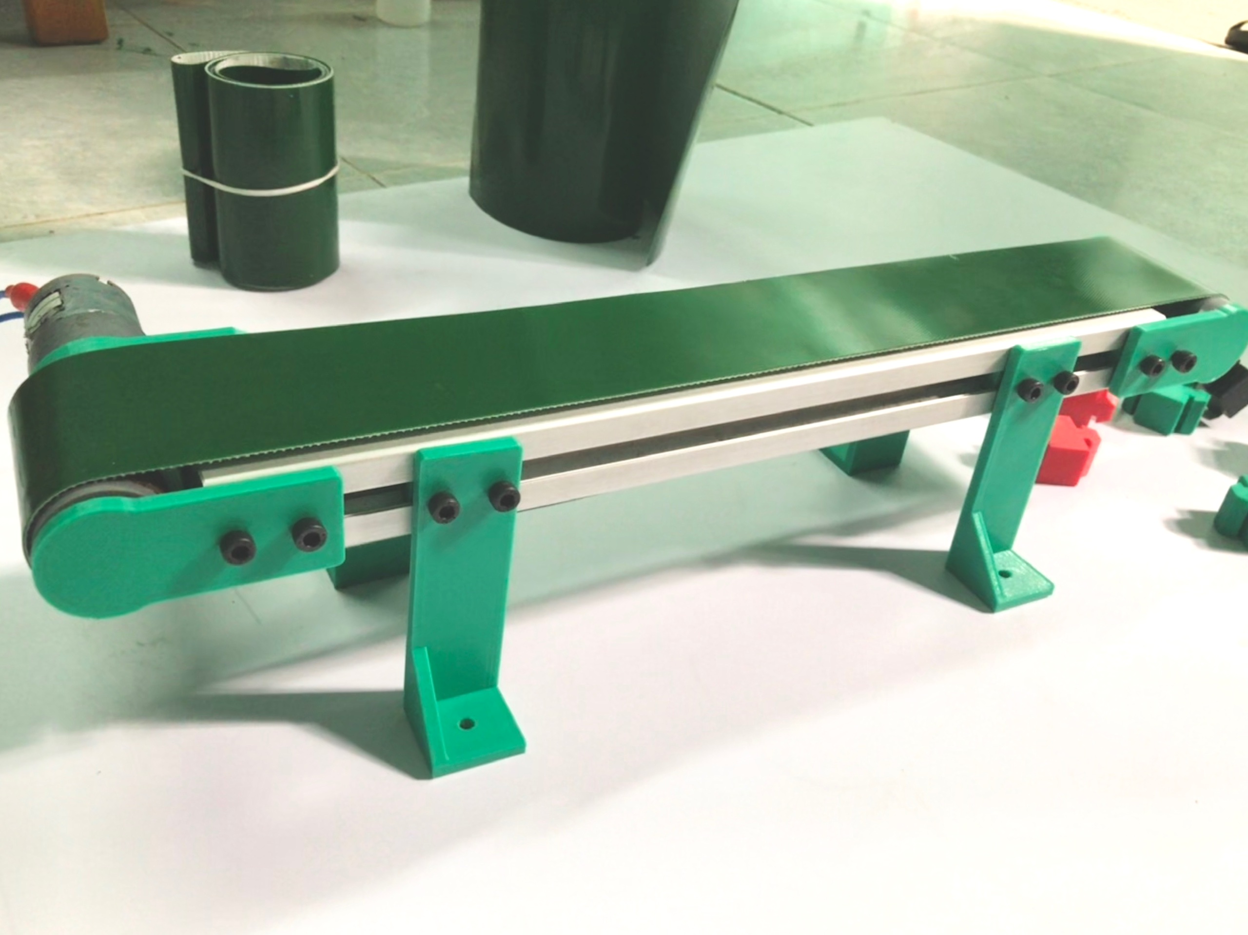 Băng tải mini giá rẻ