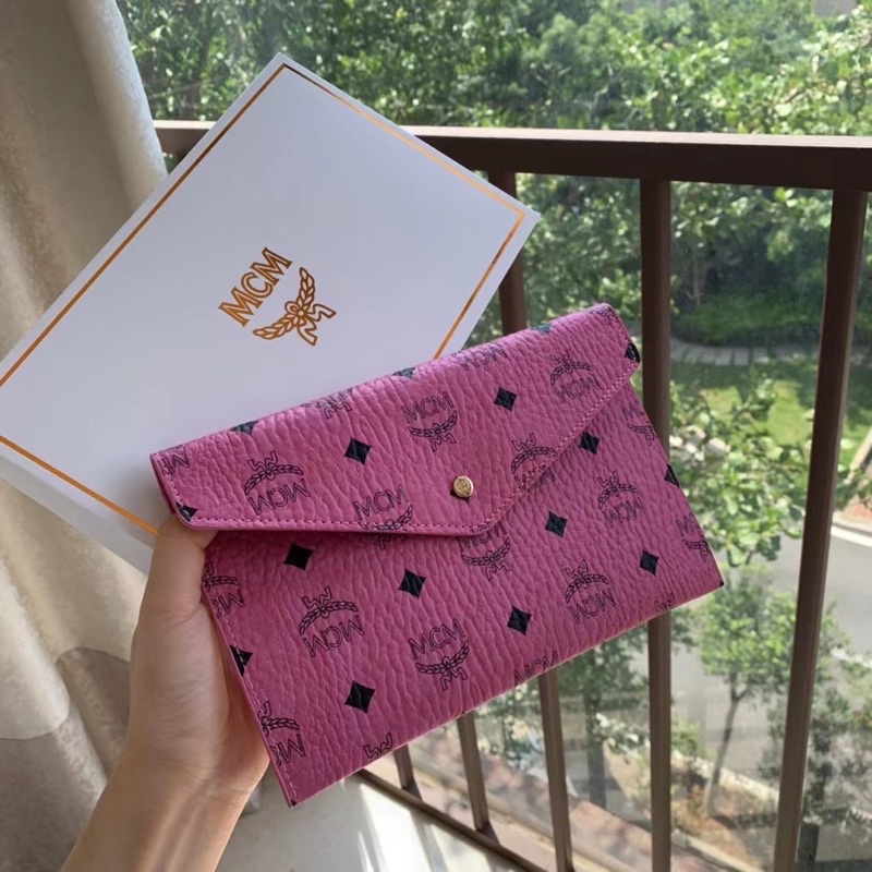 ví MCM vip gift hàng quà tặng hãng