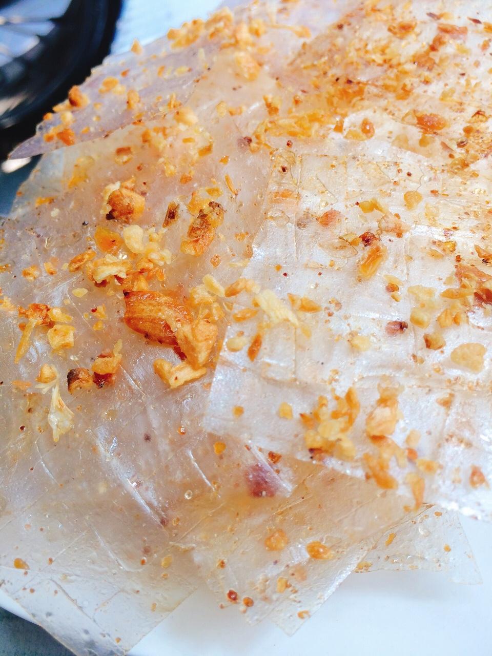 Bánh tráng trộn tỏi vuông chay 500g