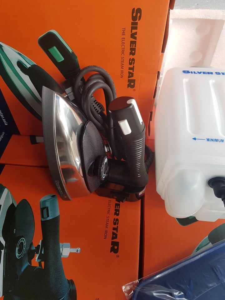 Bàn ủi hơi nước siverstar cao cấp