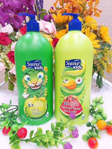 Sữa Tắm, Gội Và Xả Cho Bé Suave Kid 3 In1 Của Mỹ 1.18L - Mùi Tùy Ý Giá Siêu Rẻ Sữa Tắm, Gội Và Xả Cho Bé Suave Kid 3 In1 Của Mỹ 1.18L - Mùi Tùy Ý Giá Siêu Rẻ