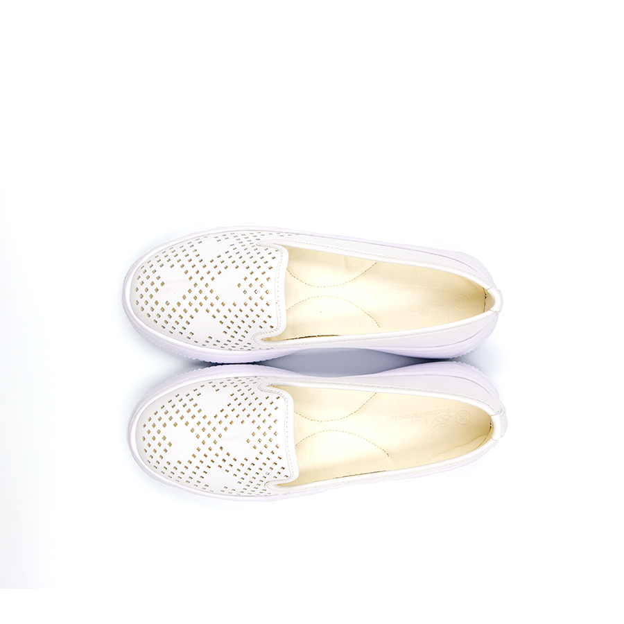 Nhập mã LAZSOCIAL99 | Giảm 30% đơn 199k - GIÀY SNEAKER NỮ TOMOYO DA MICROFIBER "SIÊU NHẸ" TMW20907