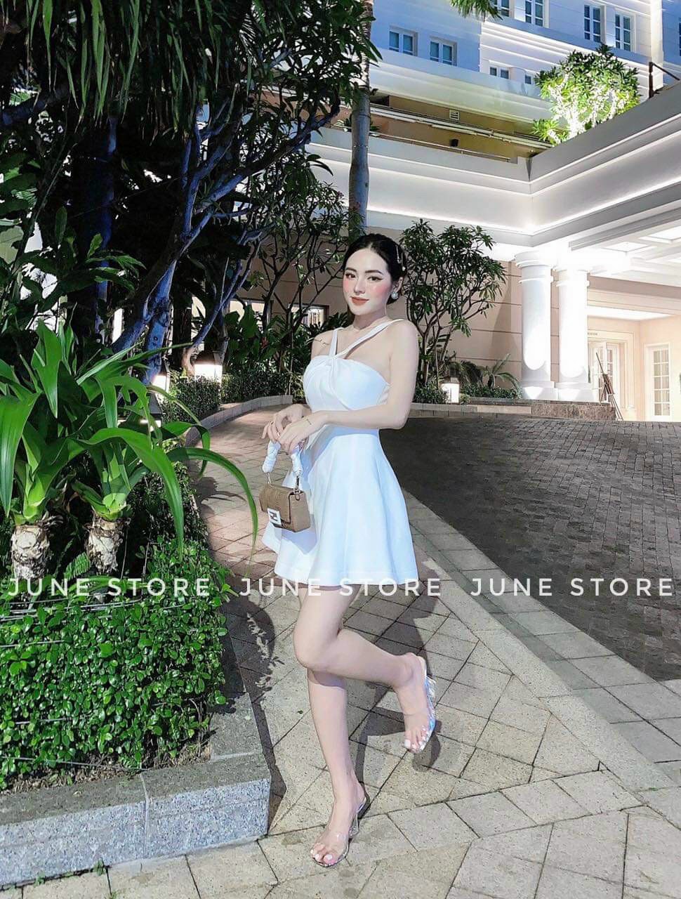 [Hot] Đầm Xòe + Áo Khoác Ngắn Tay