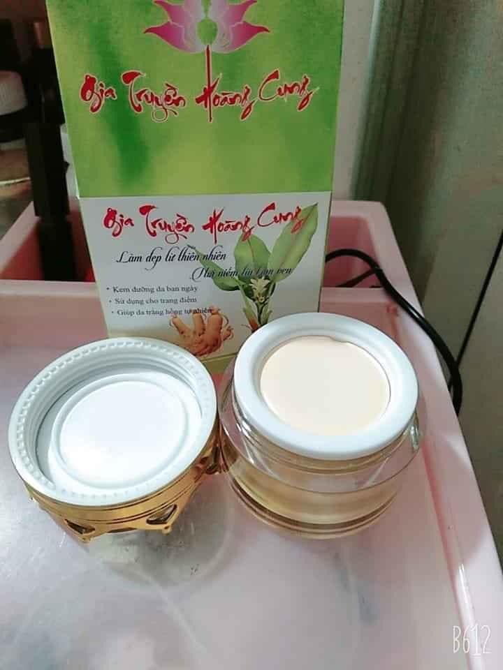 Kem gia truyền hoàng cung (ban ngày)