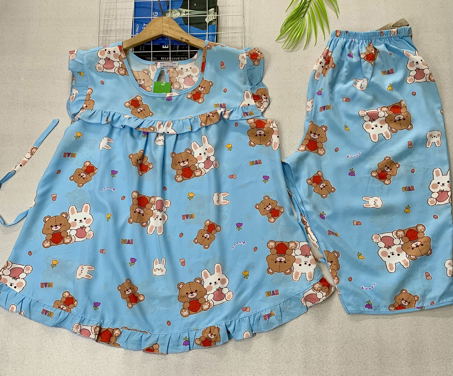 [SIZE 65-95kg] Đồ bầu mặc ở nhà BIG SIZE sát nách có lưng thun điều chỉnh, vải lụa cao cấp thoáng mát không nhăn không xù co dãn tốt đặc biệt dành cho mẹ bầu béo