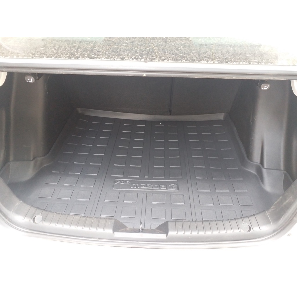 Thảm lót cốp nhựa dẻo xe mazda 2 2015-2020 sedan