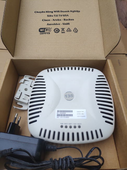 HCMWifi Doanh Nghiệp Aruba 135 hỗ trợ Mesh Roaming tải 100 client IAP chạy
