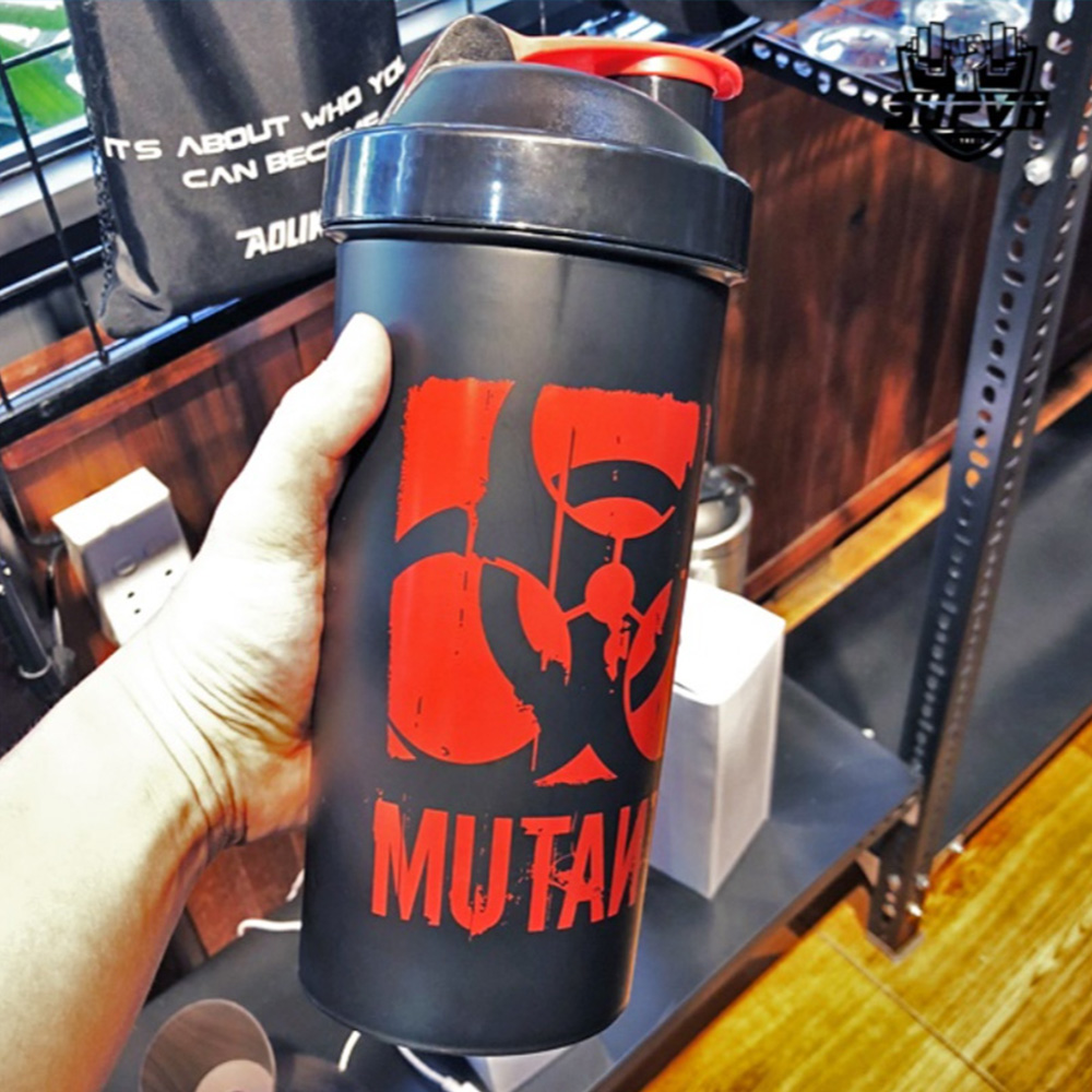 Bình lắc thể thao, Bình nước tập Gym Mutant 1000ml