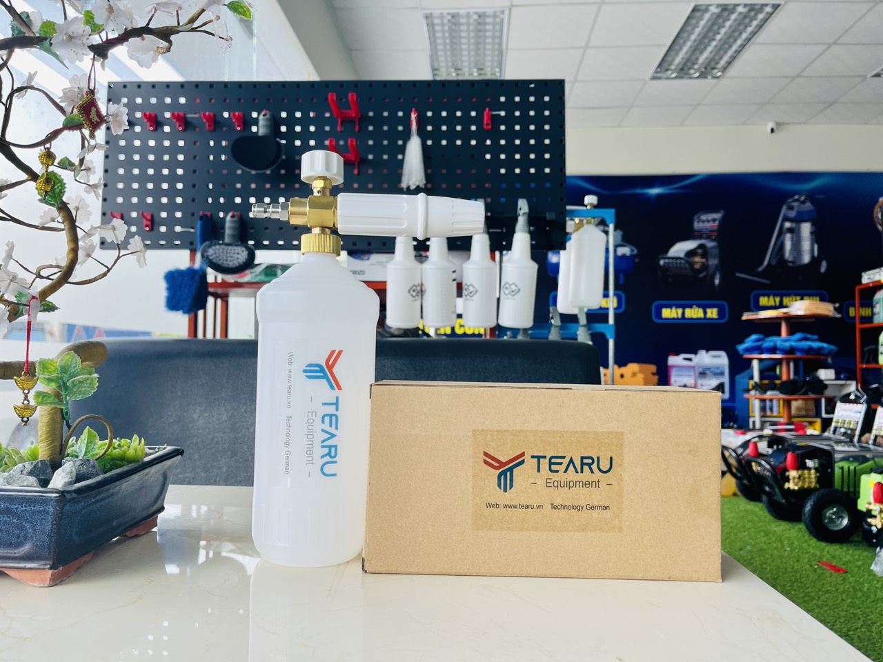 Bình phun bọt tuyết cầm tay cao cấp 1L