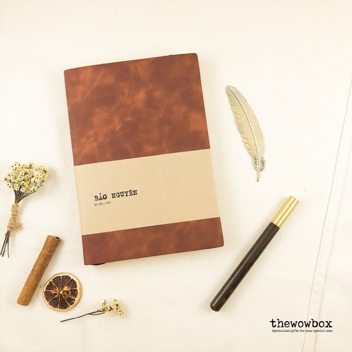 [Quà tặng bạn nam] THE NOBLE BOX – SỔ DA, BÚT GỖ, KẸP SÁCH