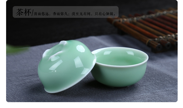 Bộ ấm chén sứ pha trà cao cấp họa tiết đàn cá 3D