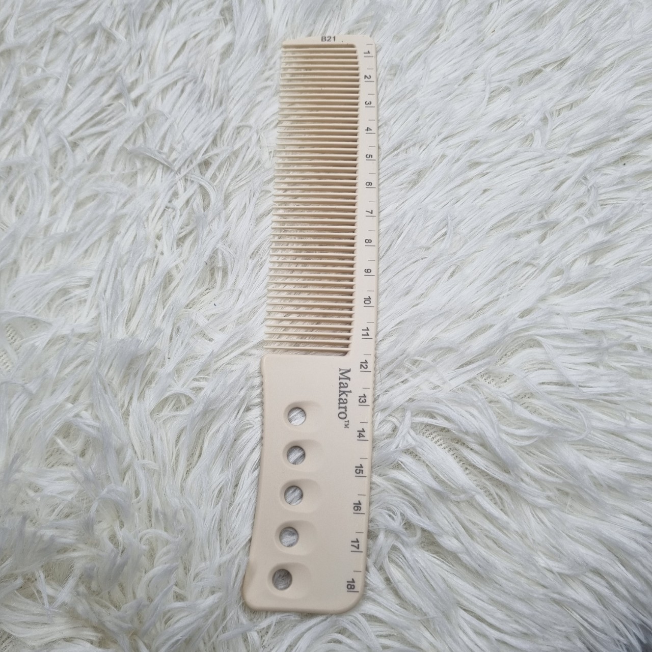 LƯỢC HỚT TÓC NAM MAKARO CHỊU NHIỆT
