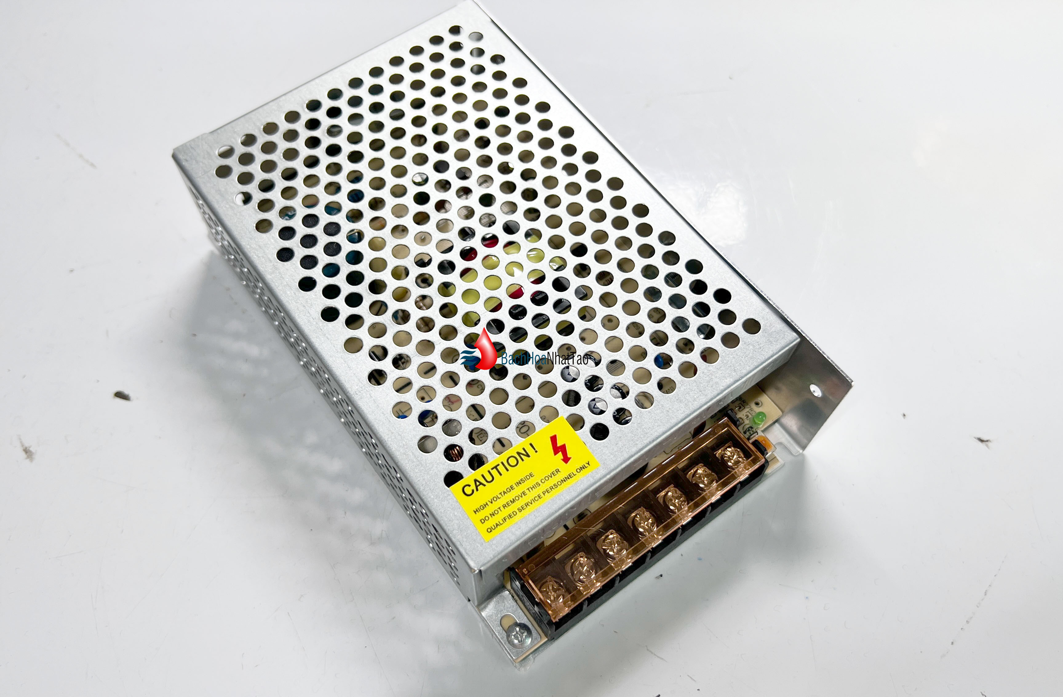 Nguồn tổ ong 5V 10A 50w mới 100%