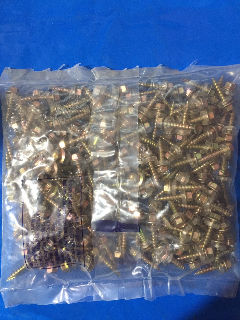 Vít bắn tôn gỗ dài 3cm,  200 vít bắn tôn gỗ dài 3cm, vít bắn tôn gỗ siêu bền. giá cho thợ