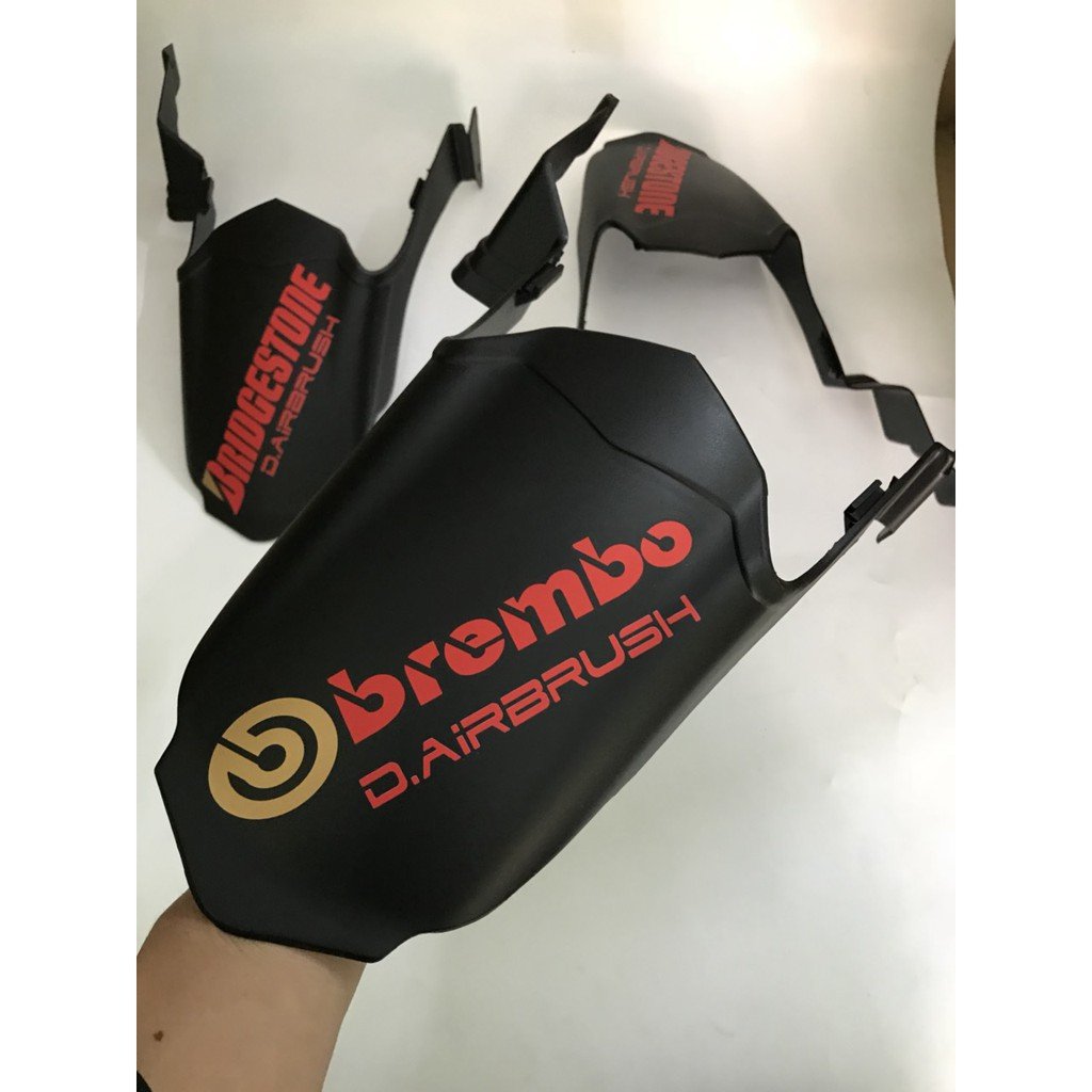 Dè nối chắn bùn cho bánh sau Exciter 150.