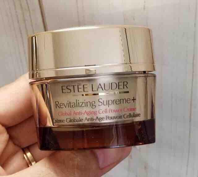 Kem Dưỡng Ẩm căn bóng da Estee Lauder 15ml(unbox)