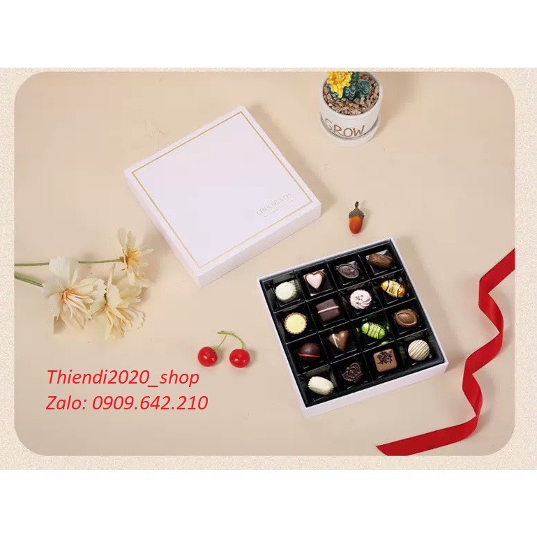 DEC21-1-Hộp đựng Socola ( Khay vuông 16 viên-25 viên)