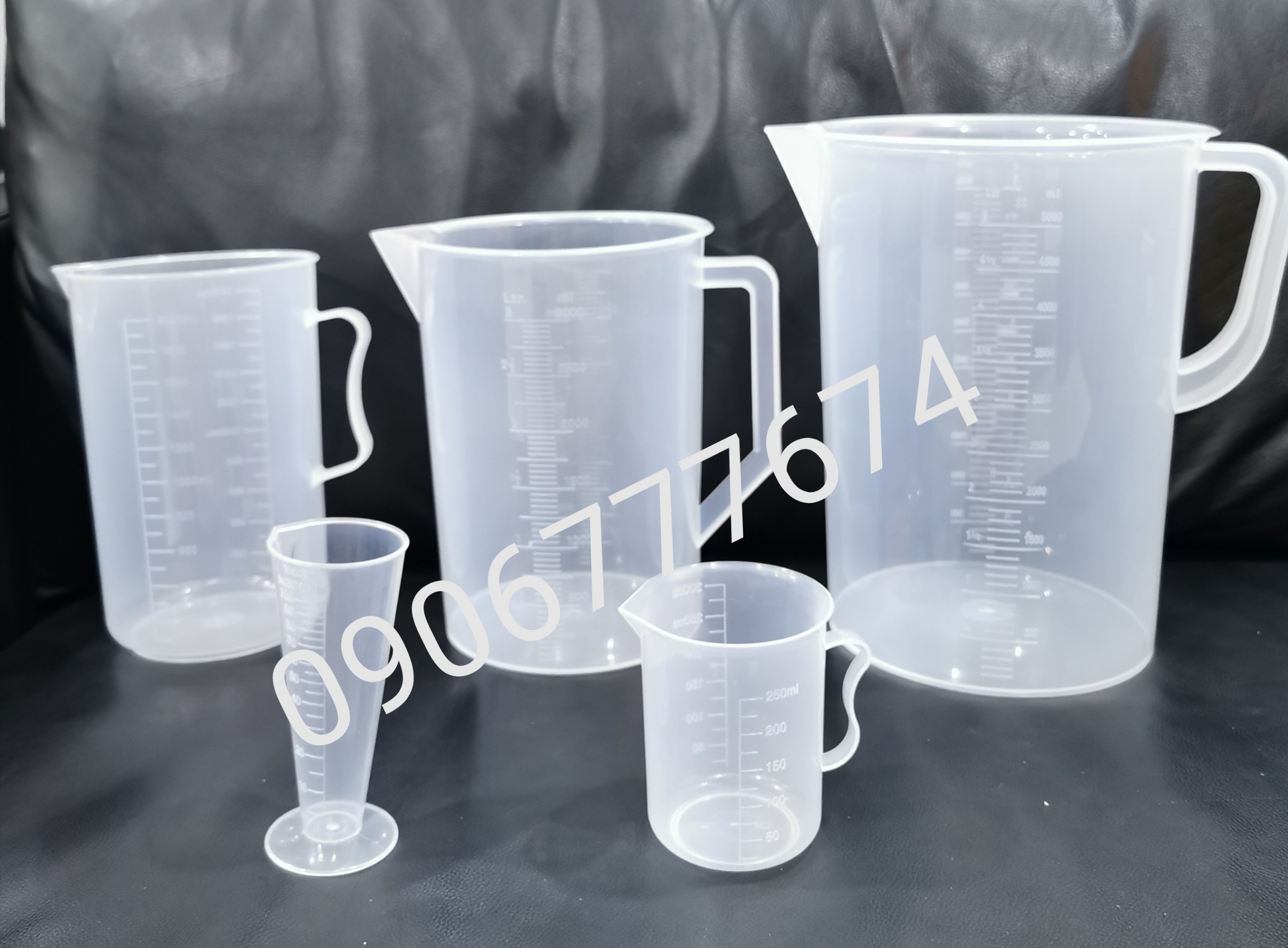 LY ĐONG NHỰA PHA CHẾ TRÀ SỮA ĐỦ DUNG TÍCH