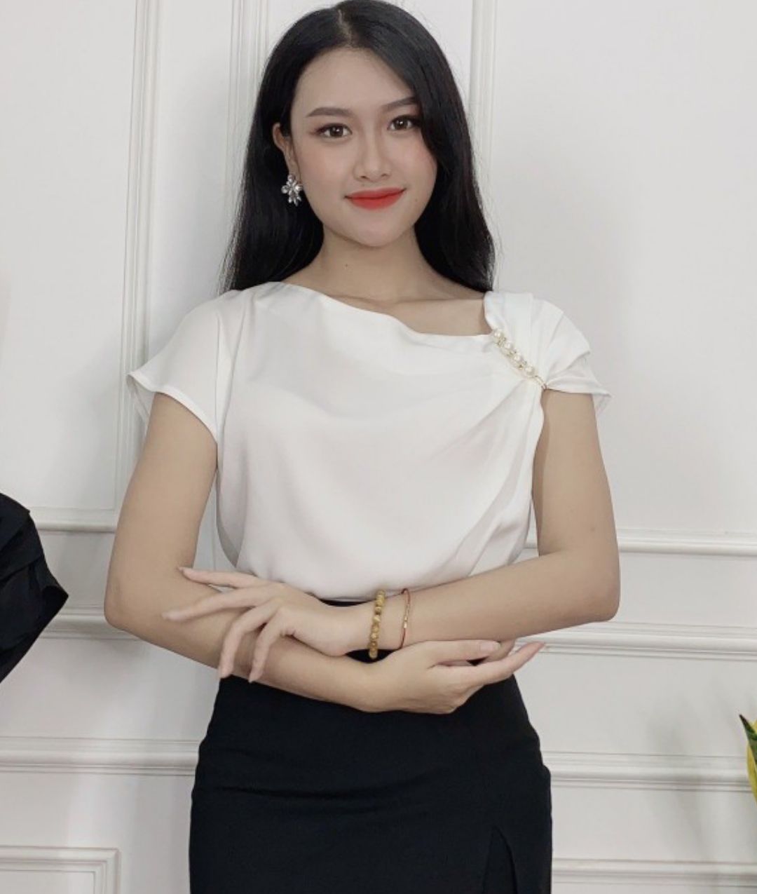 áo lụa đính ngọc - áo kiểu nữ