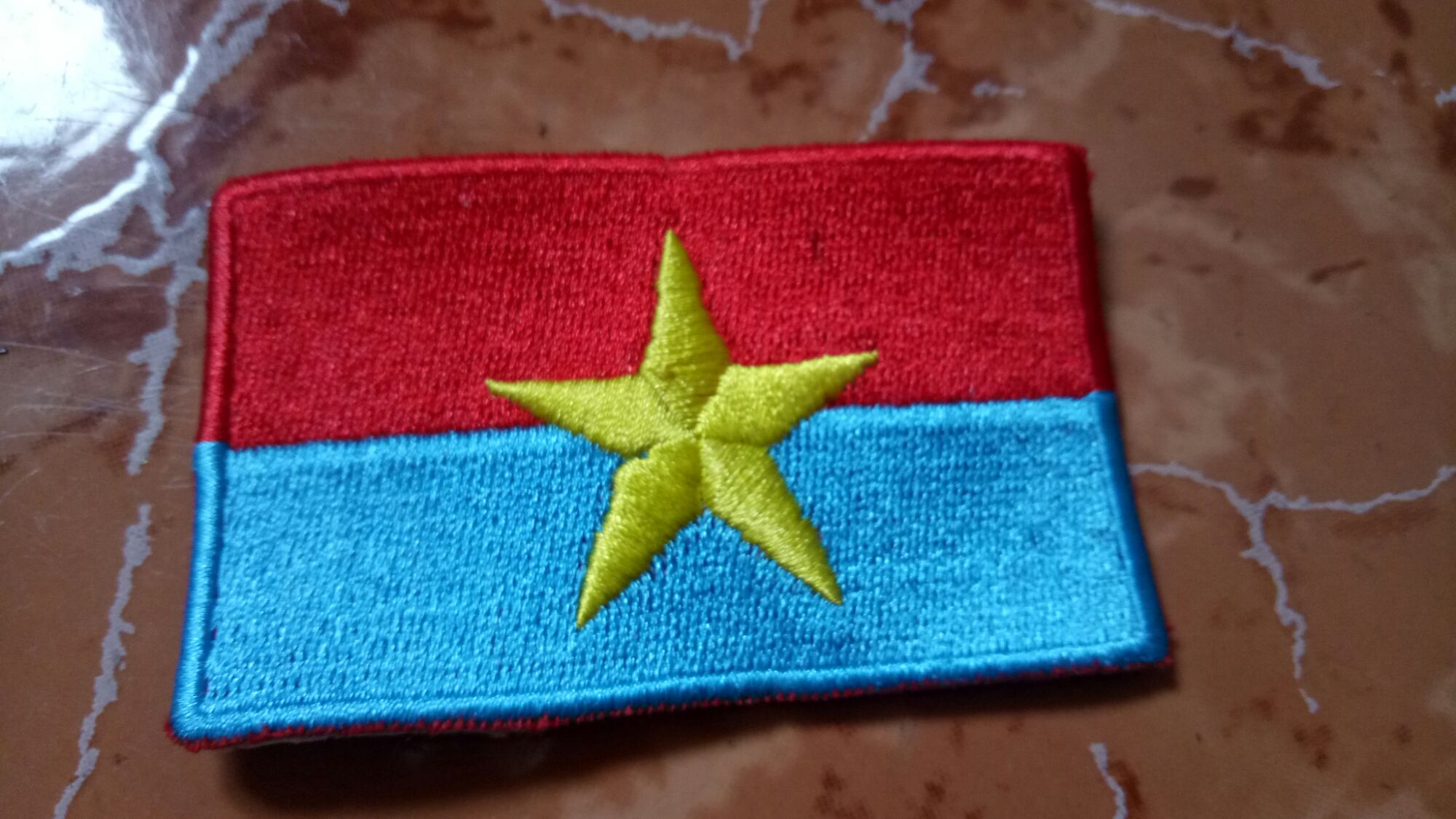 Patch sticker cờ Việt Nam vải có nhám dính
