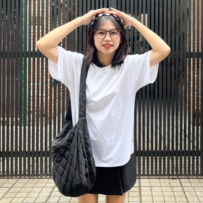 Áo thun unisex cổ tròn tay ngắn Basic 180 Miều Est.2013