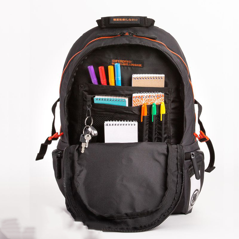 Balo Superdry tiện ích chống nước