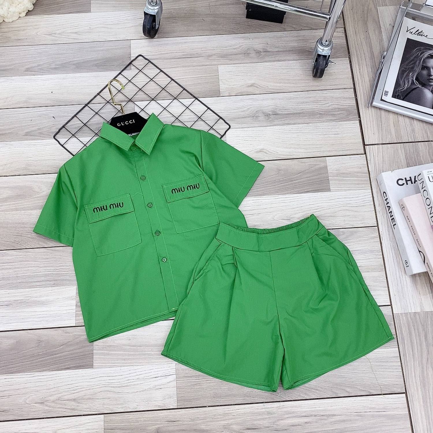 Sét áo sơ mi croptop mix quần short miu miu chất mát