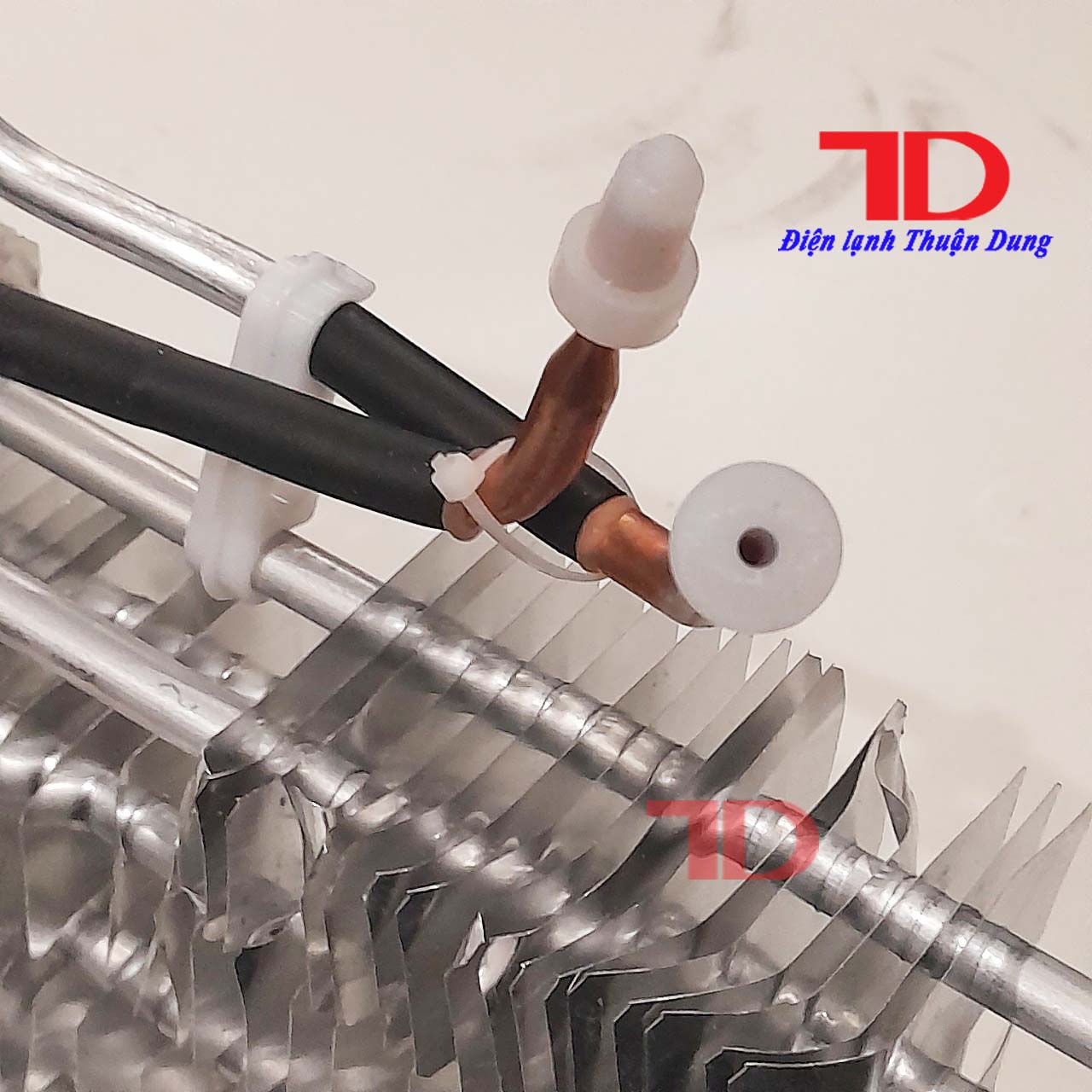 Dàn lạnh tủ quạt gió 30x15 cm - Điện Lạnh Thuận Dung