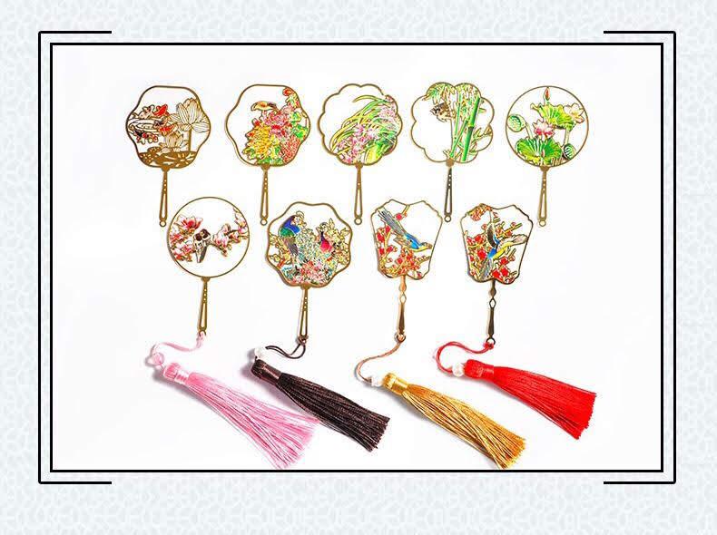 Bookmark chặn sách kim loại hình cây quạt