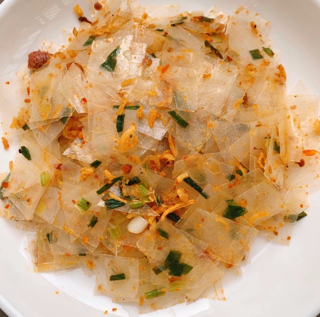 500g bánh vuông trộn hành phi khô gà siêu ngon