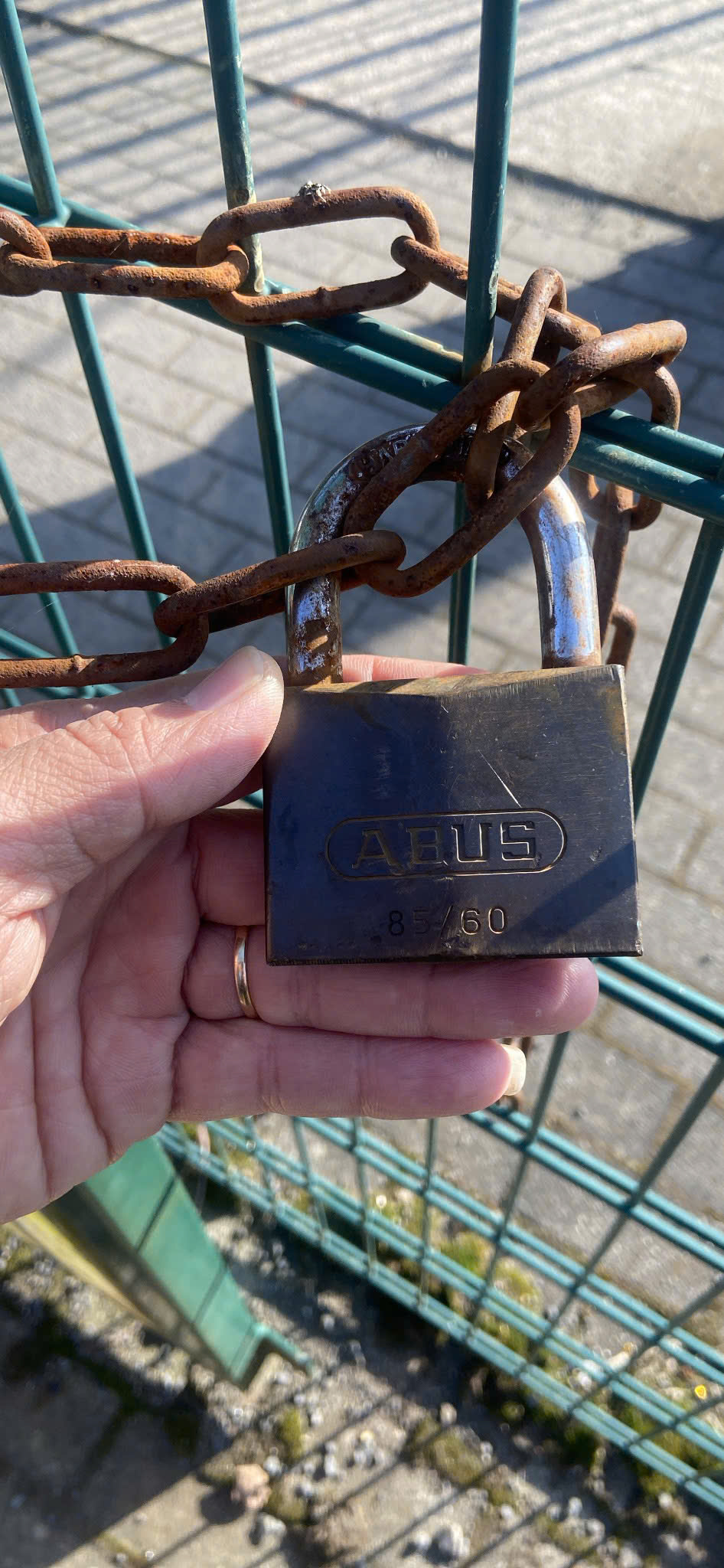 [HCM]ABUS 65/60 KHOÁ THAU BẤM ABUS 65/60MM SIZE 60mm 4 CHÌA THAU CAO CẤP KHOÁ ĐỨC RẤT BỀN BẢO VỆ AN TOÀN