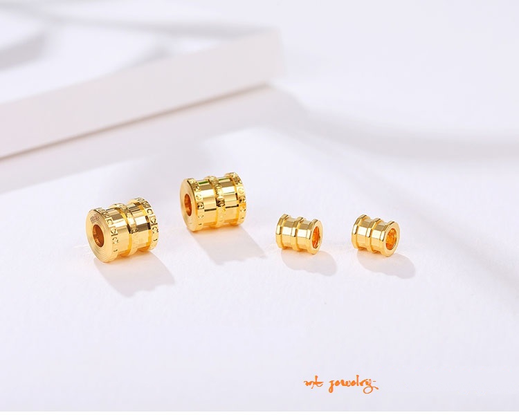 Charm Vòng eo nhỏ