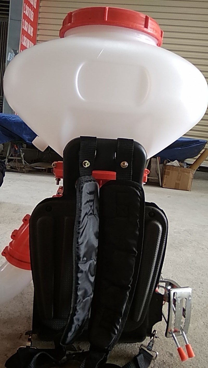 Bình Xạ Phân 26L Oshima 3WF-SP